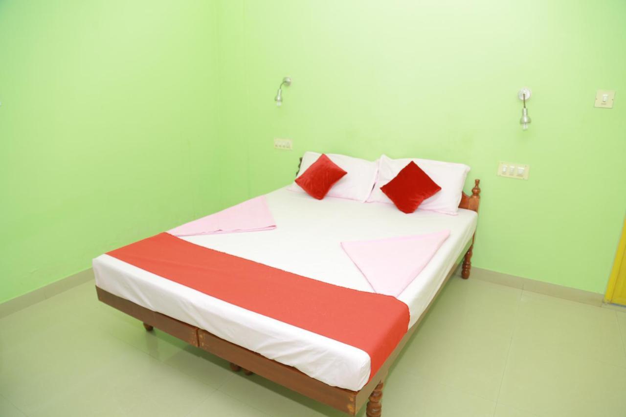 Shirleys Beach Hotel Kovalam Εξωτερικό φωτογραφία