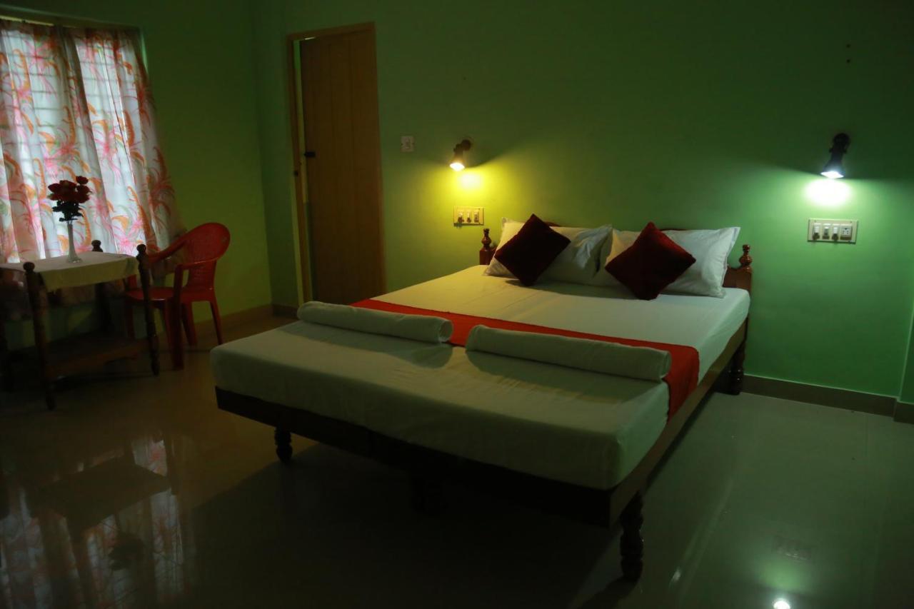 Shirleys Beach Hotel Kovalam Εξωτερικό φωτογραφία
